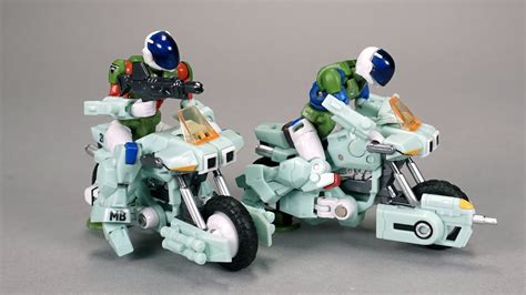 B2five Robotech Cyclone Vr 052F 052T Ride Armor Review Youtube B2five Robotech Cyclone Vr 052F 052T Ride Armor Review Youtube