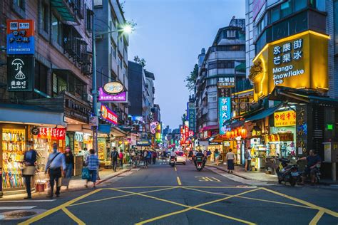 5 Streets to Visit