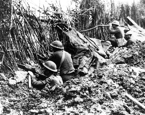Trench Warfare Definition History Images Facts Britannica Trench Warfare Definition History Images Facts Britannica